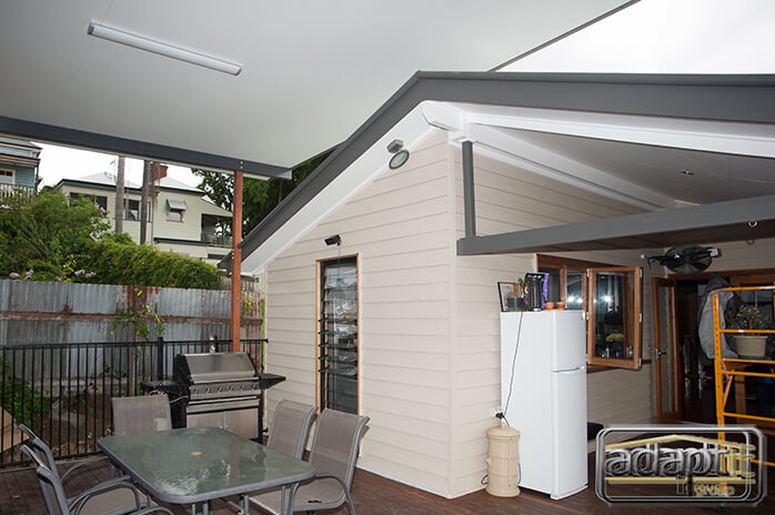 Deck, Patio & Art Studio in Kelvin Grove